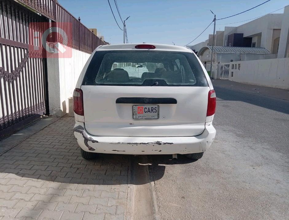 دودج كارافان